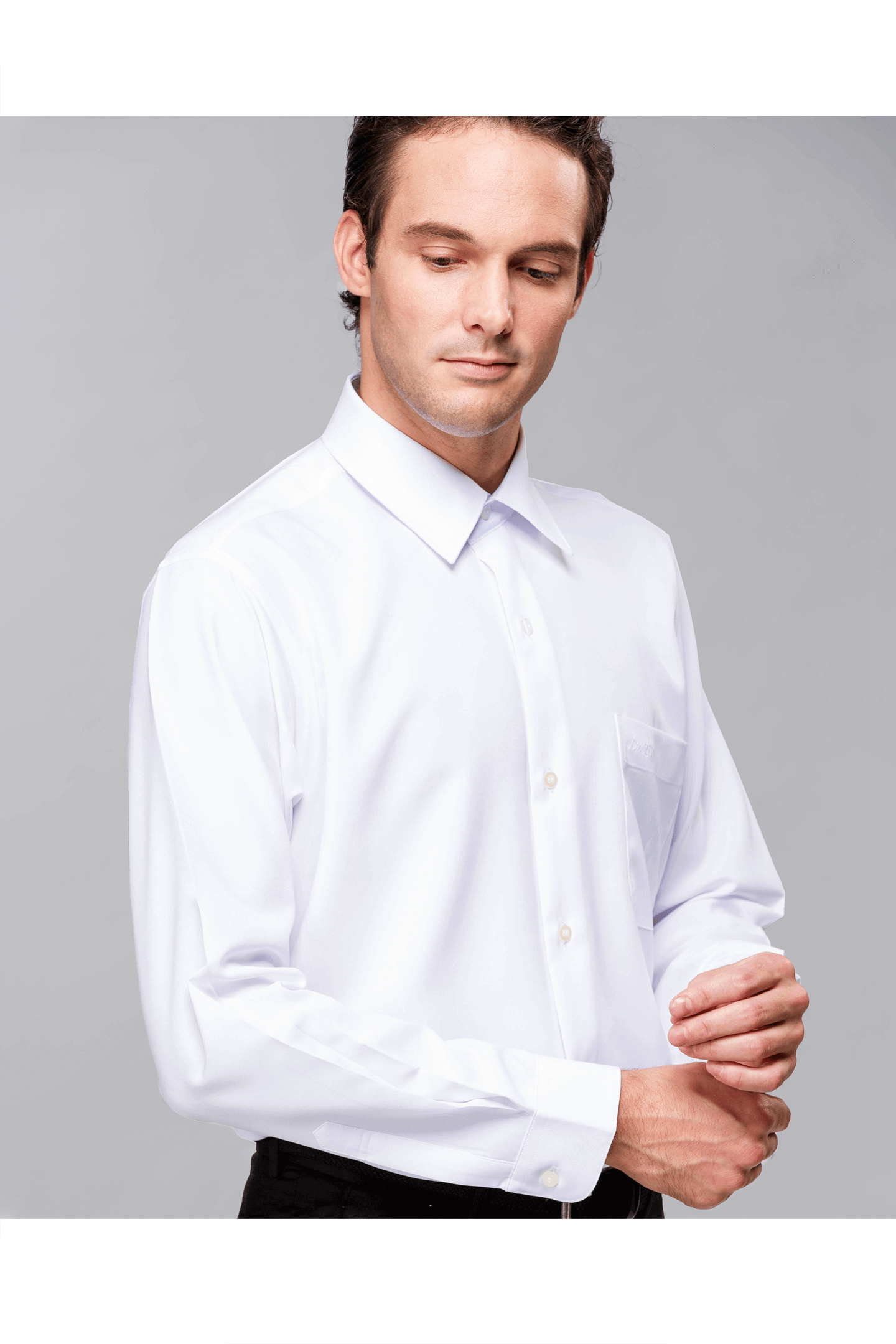 純白色素面長袖襯衫/抗皺 吸濕排汗